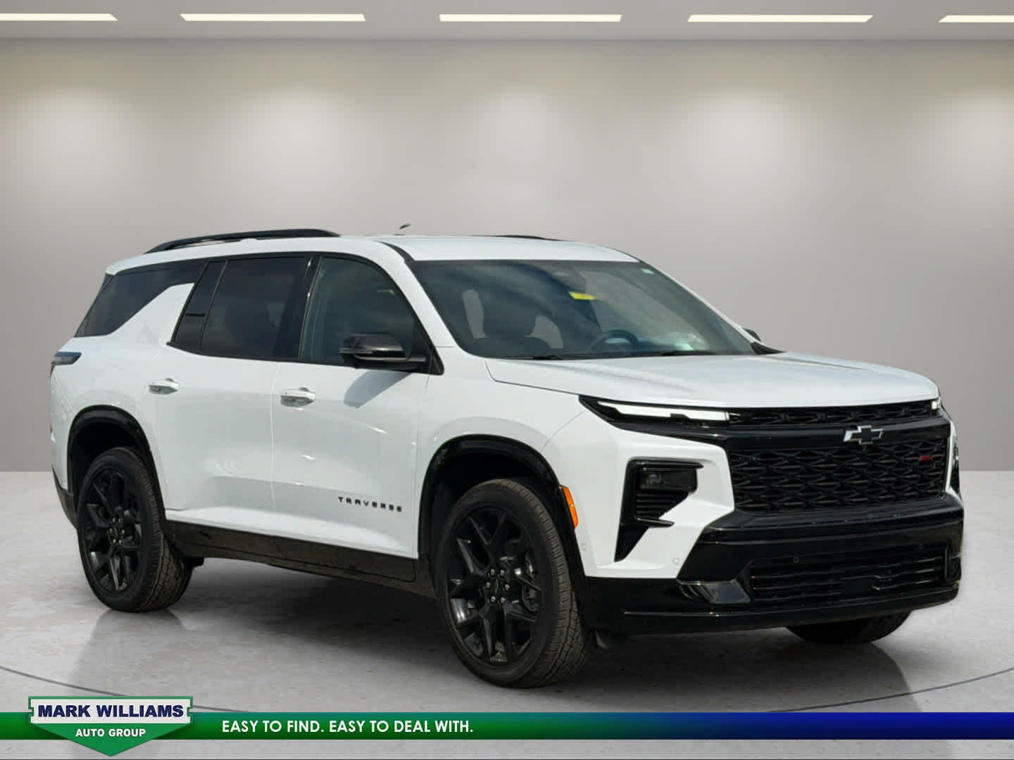 New 2026 Chevrolet Traverse RS w/ LPO, Floor Liner Package FWD image 3