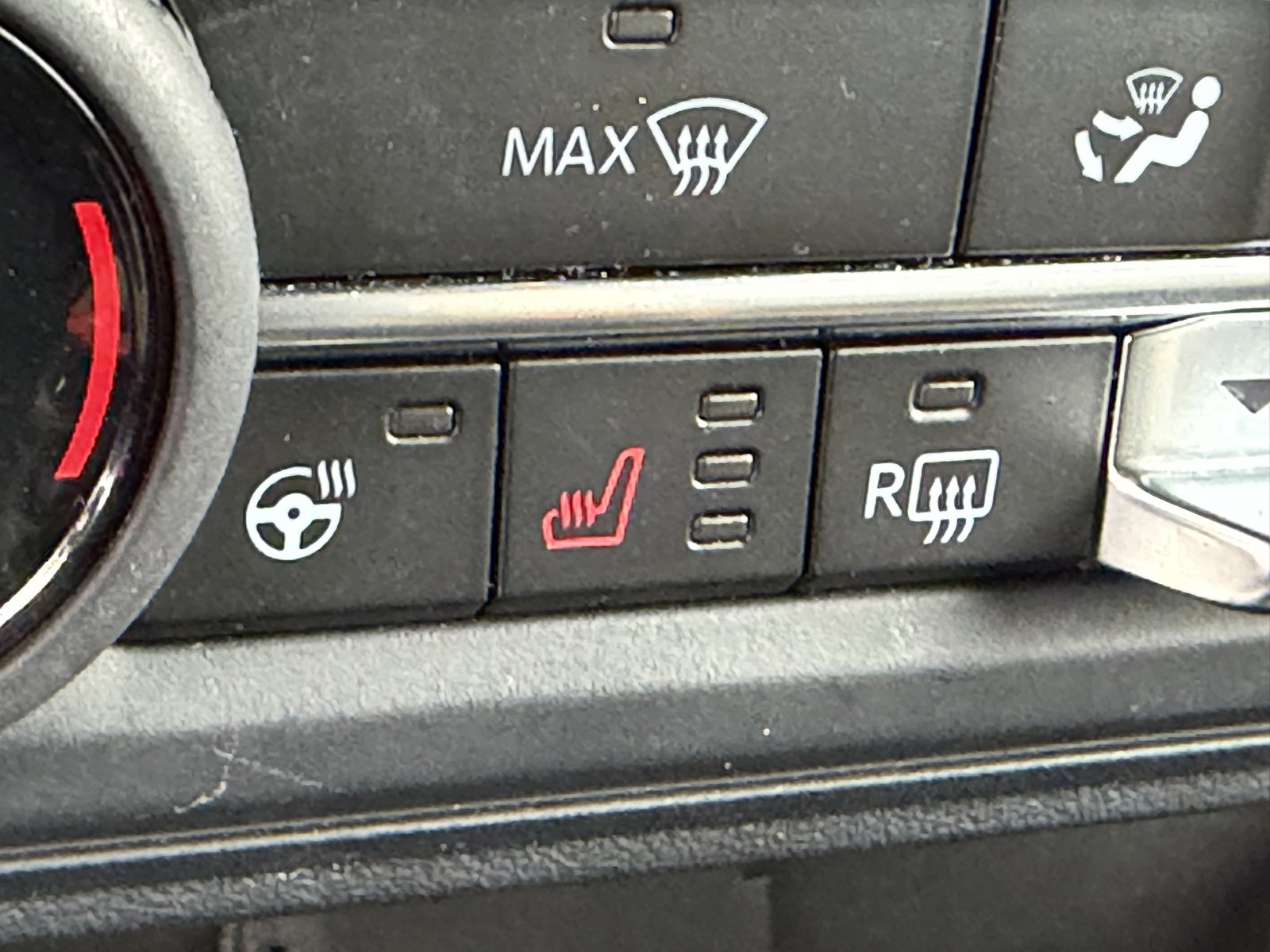 Used 2022 Ford Bronco Wildtrak image 27