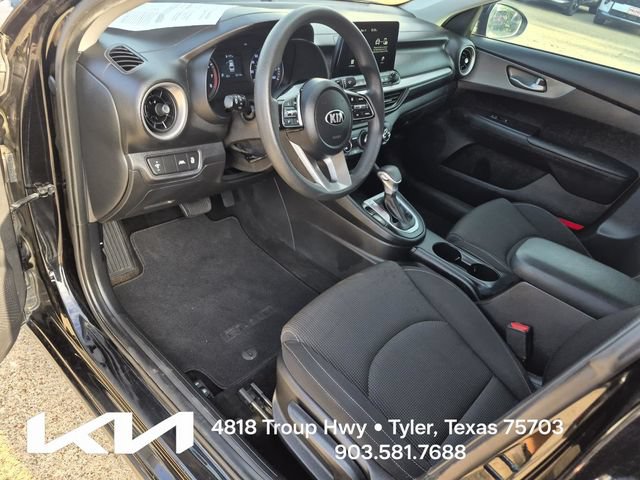 Certified 2021 Kia Forte Sedan FWD image 16