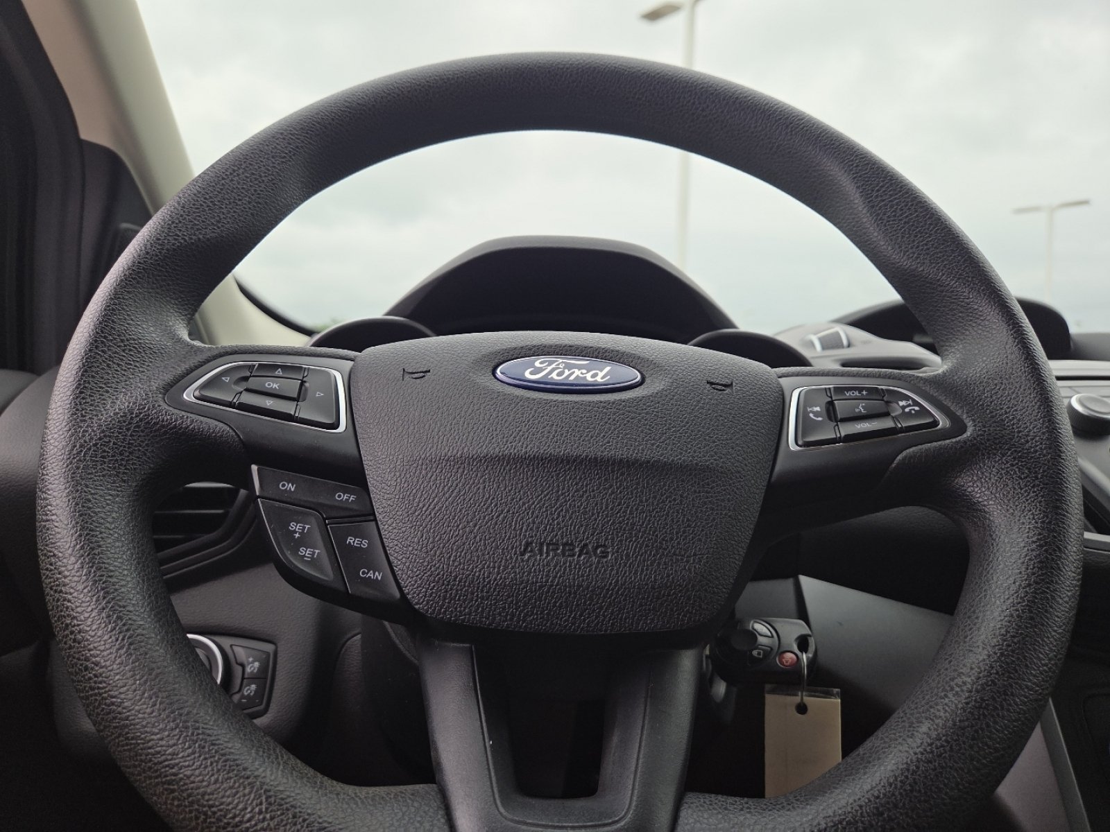 Used 2017 Ford Escape SE w/ SE Cold Weather Package FWD image 24