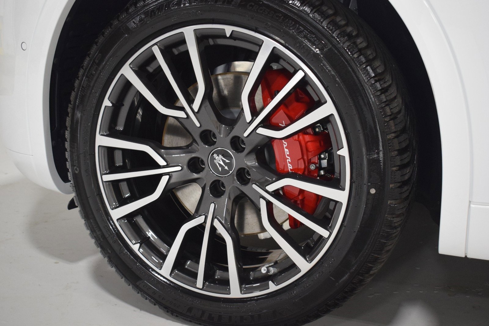 New 2024 Maserati Grecale GT image 5