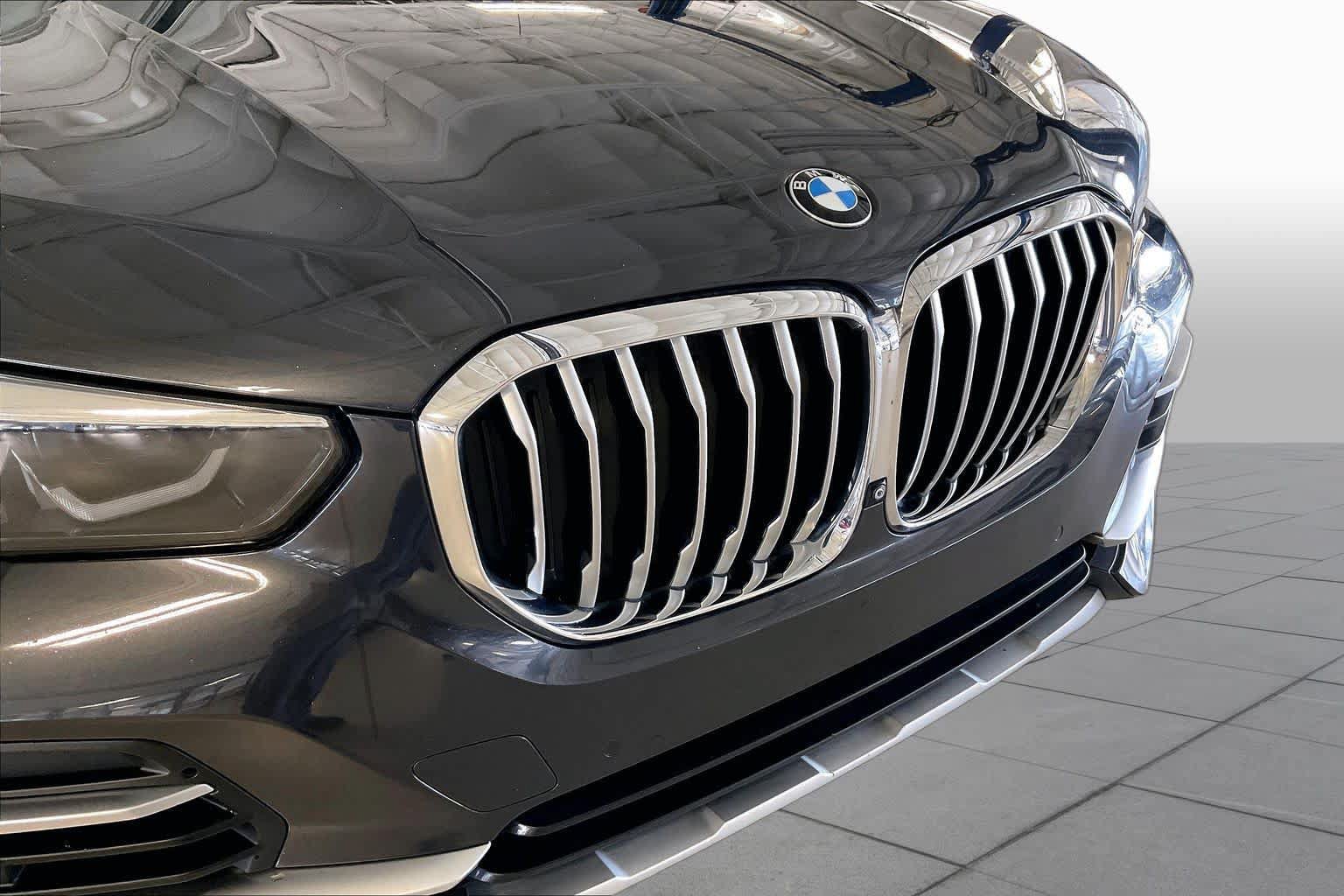 Used 2022 BMW X5 sDrive40i w/ Premium Package RWD image 30