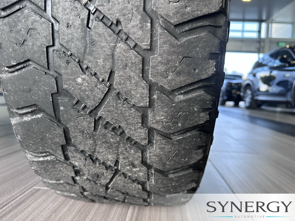 Used 2019 GMC Sierra 3500 Denali w/ Duramax Plus Package AWD/4WD image 9