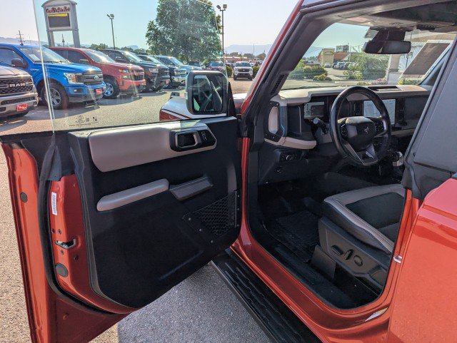 Used 2022 Ford Bronco Wildtrak AWD/4WD image 8