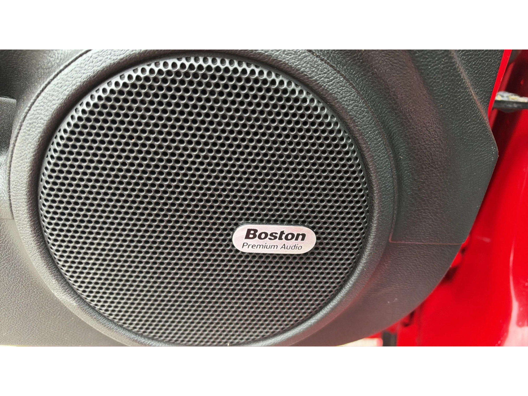 Used 2012 Chevrolet Camaro SS RWD image 20