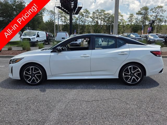 Used 2025 Nissan Sentra SR w/ SR Premium Package FWD image 2