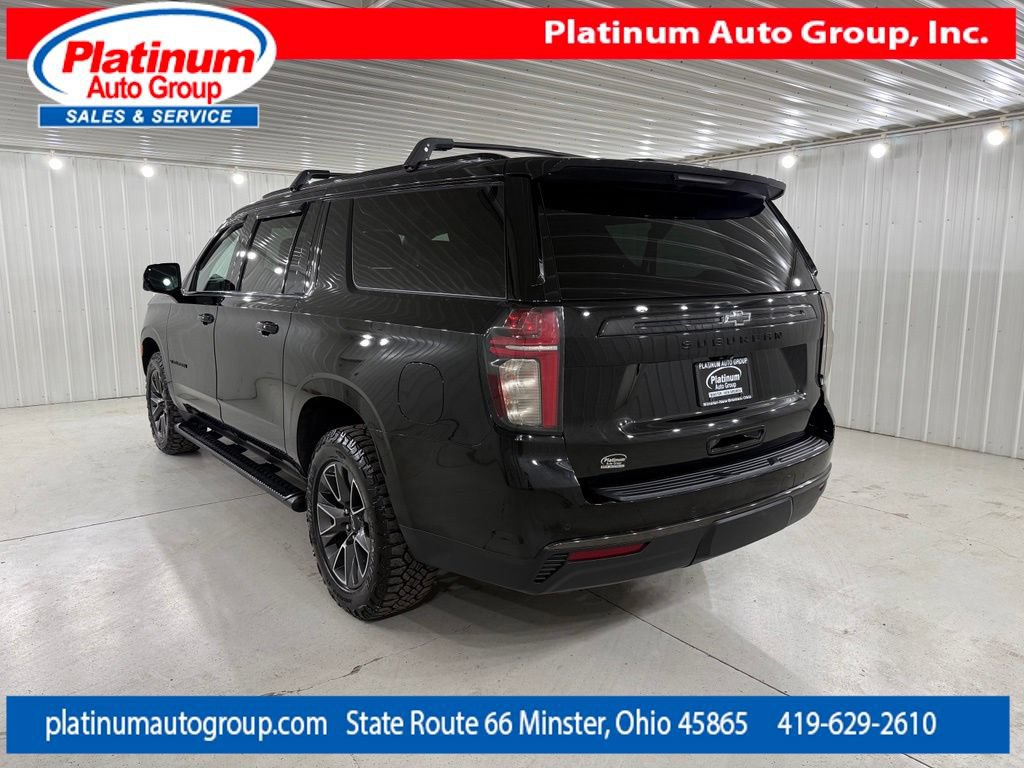 Used 2021 Chevrolet Suburban Z71 w/ Z71 Signature Package AWD/4WD image 3