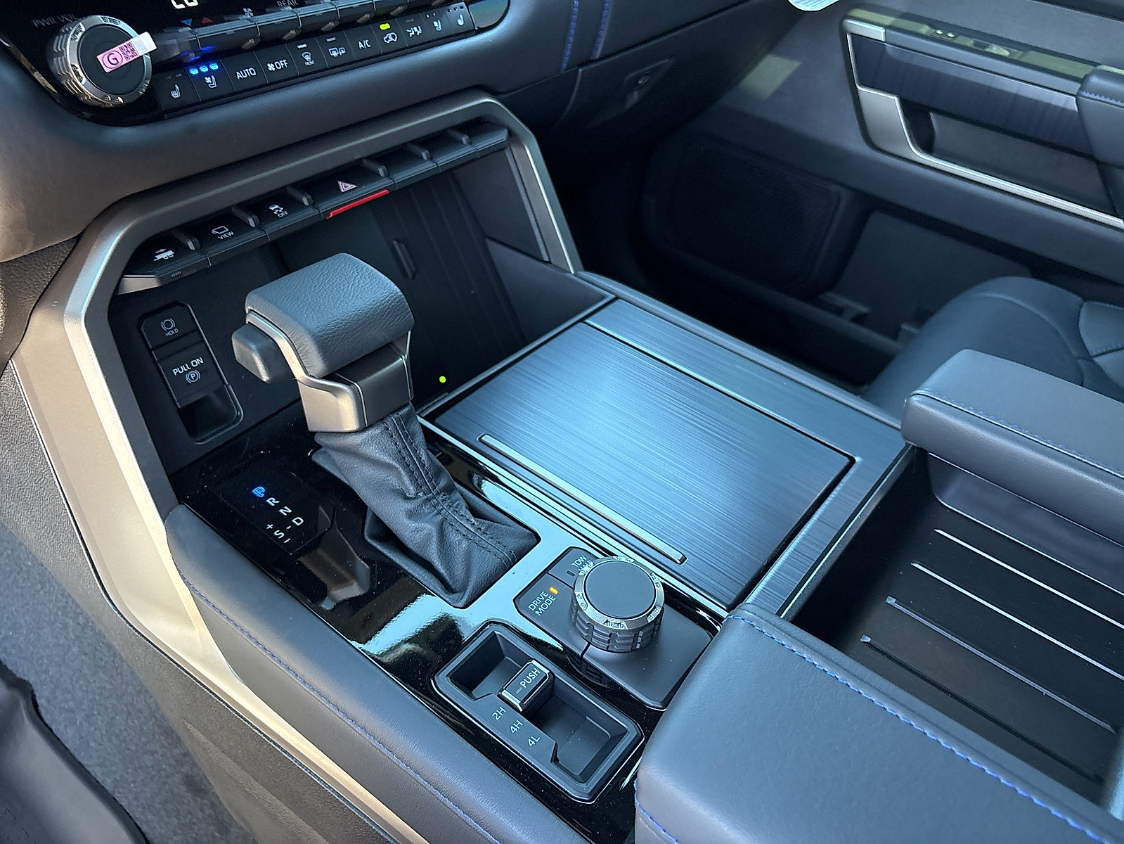 New 2026 Toyota Sequoia Platinum AWD/4WD image 20