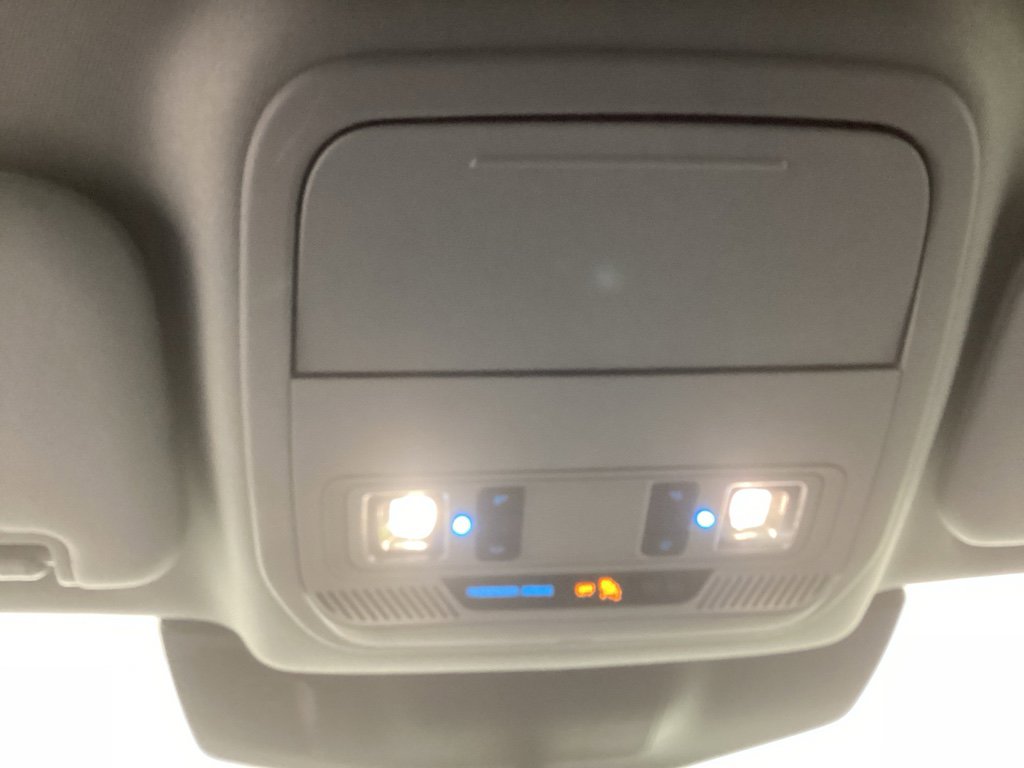 Used 2023 Ford Explorer XLT w/ Equipment Group 202A image 32