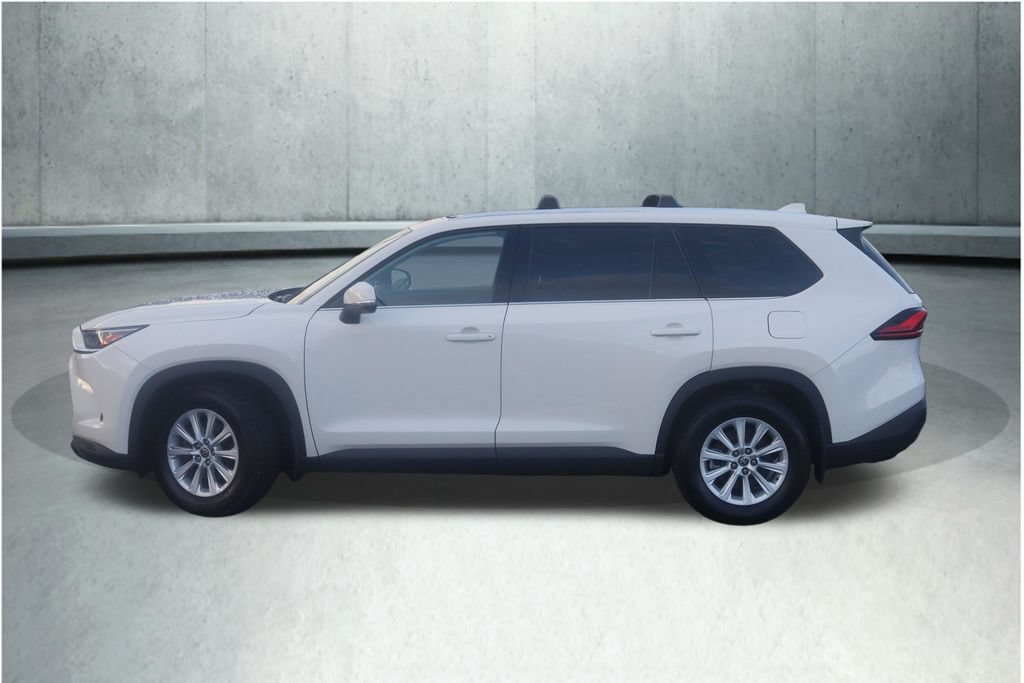 Used 2024 Toyota Grand Highlander AWD image 25