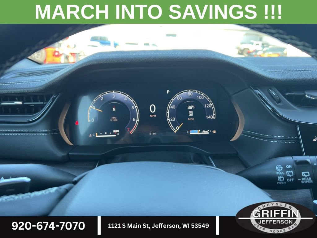 New 2026 Jeep Grand Cherokee Altitude image 17