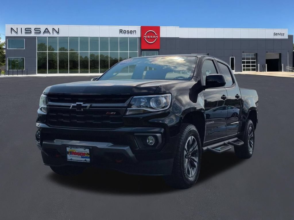 Used 2022 Chevrolet Colorado Z71 AWD/4WD image 7