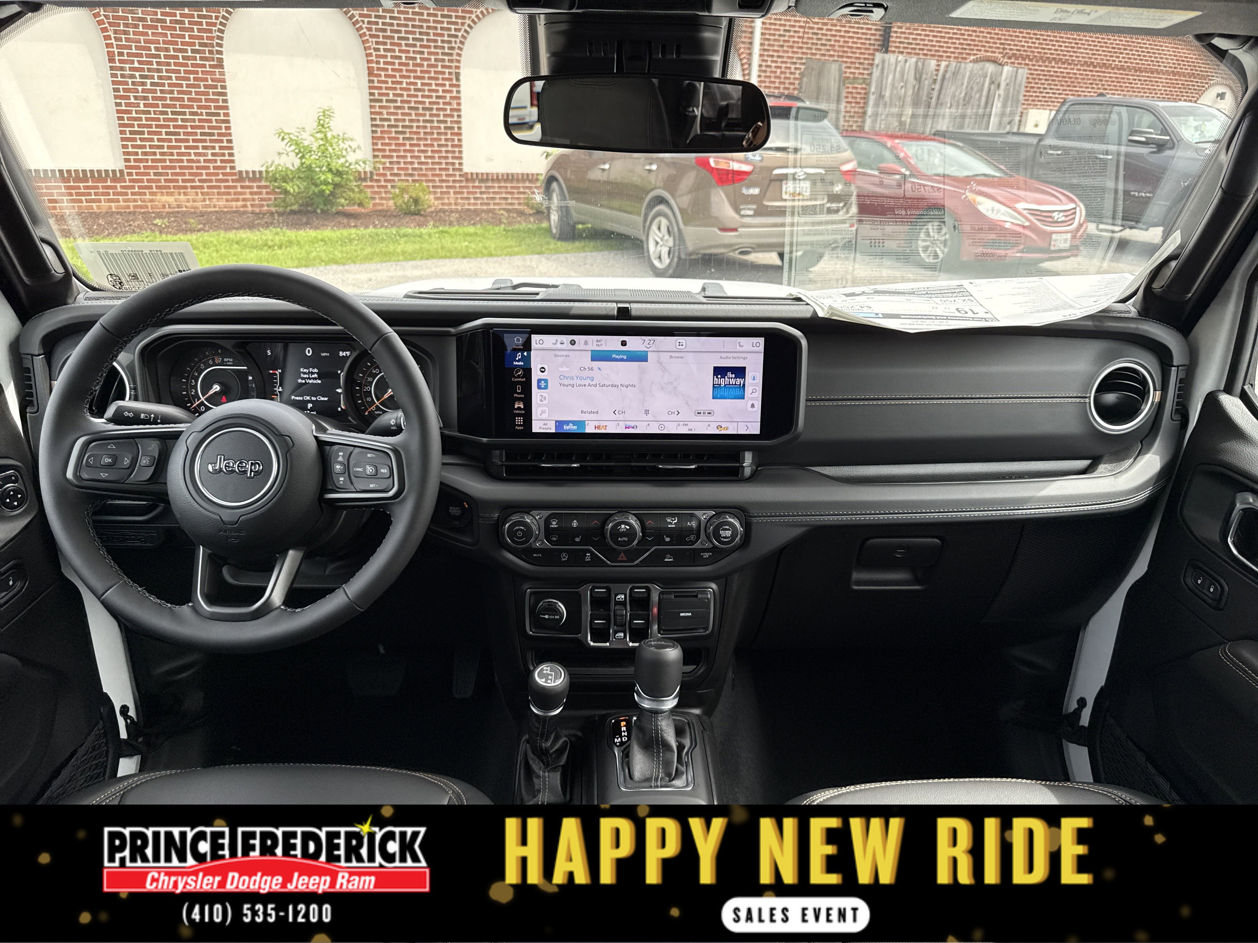 New 2025 Jeep Gladiator High Tide image 18