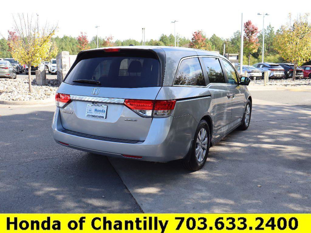 Used 2016 Honda Odyssey SE image 7