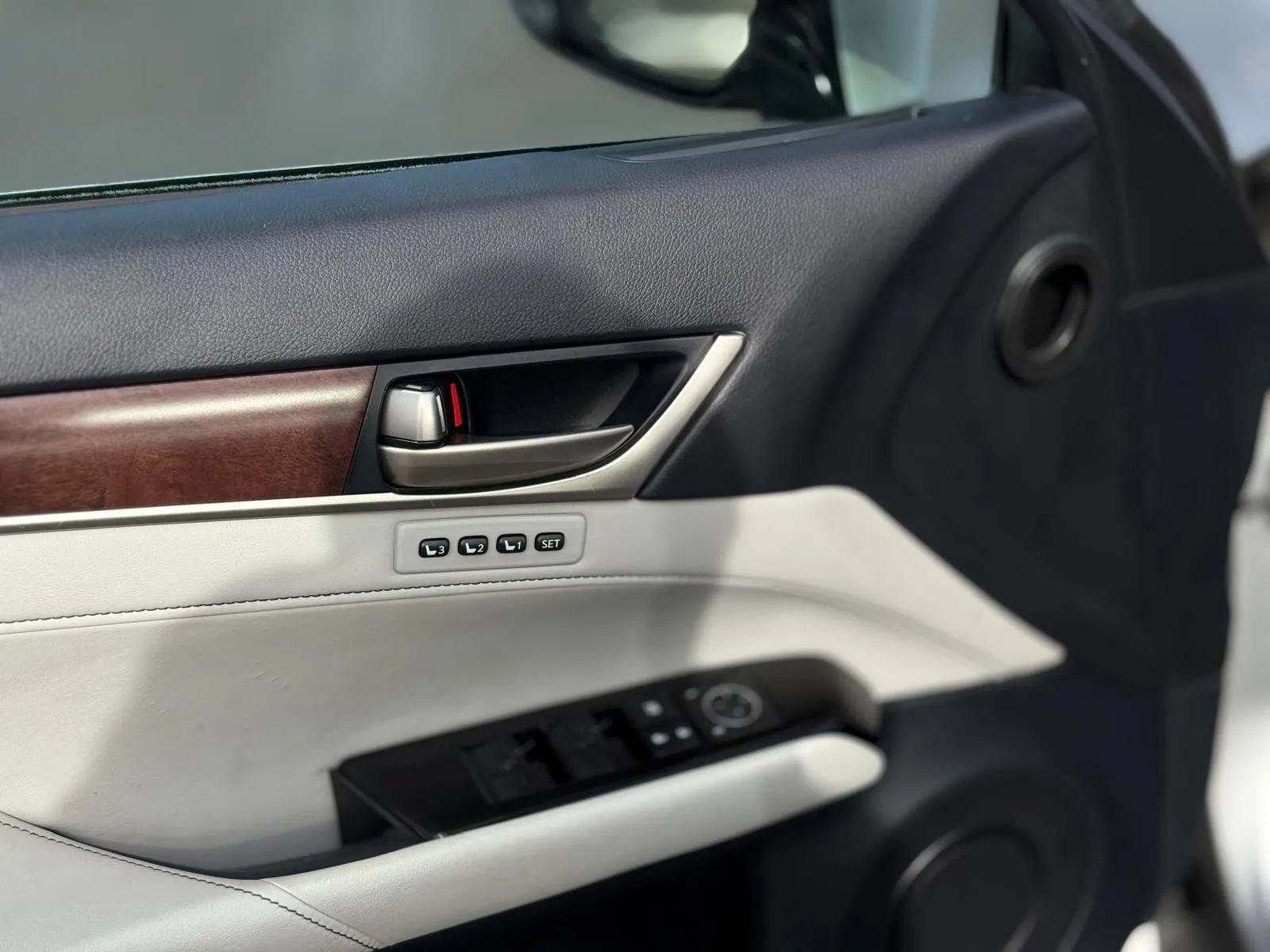 Used 2013 Lexus GS 350 AWD w/ Premium Pkg image 11