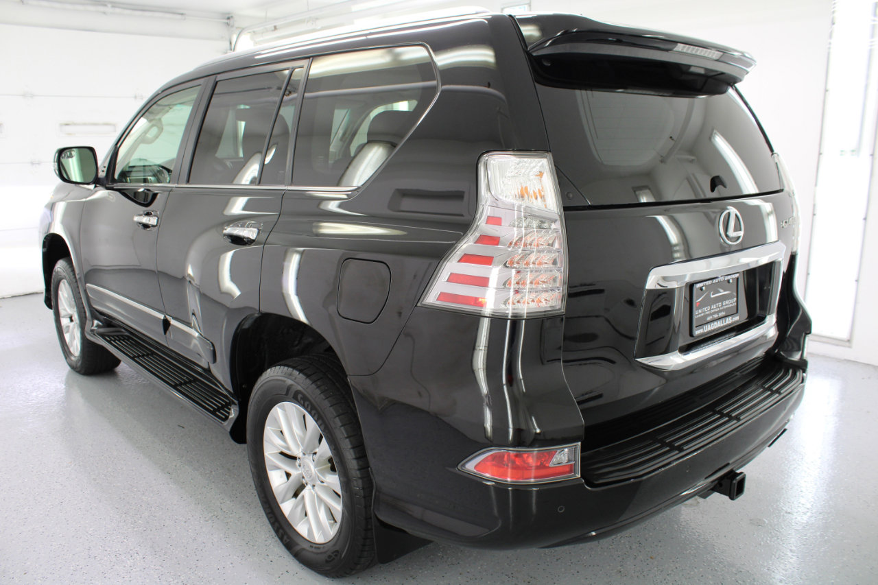 Used 2016 Lexus GX 460 w/ Premium Package image 6