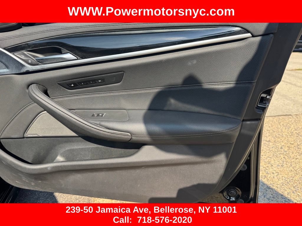 Used 2019 BMW M550i xDrive w/ Premium Package AWD/4WD image 28