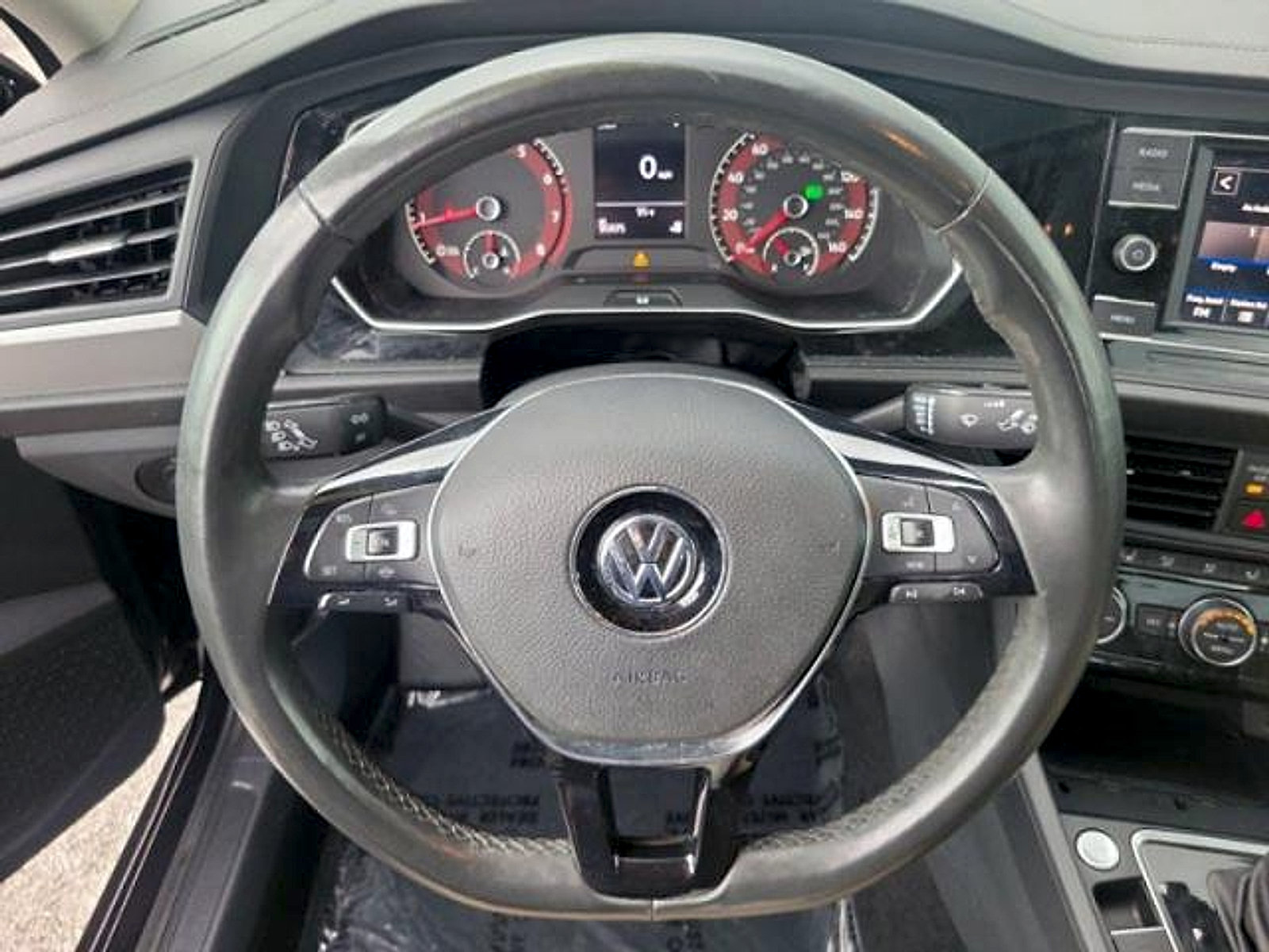 Used 2020 Volkswagen Jetta SE w/ SE Cold Weather Package FWD image 23