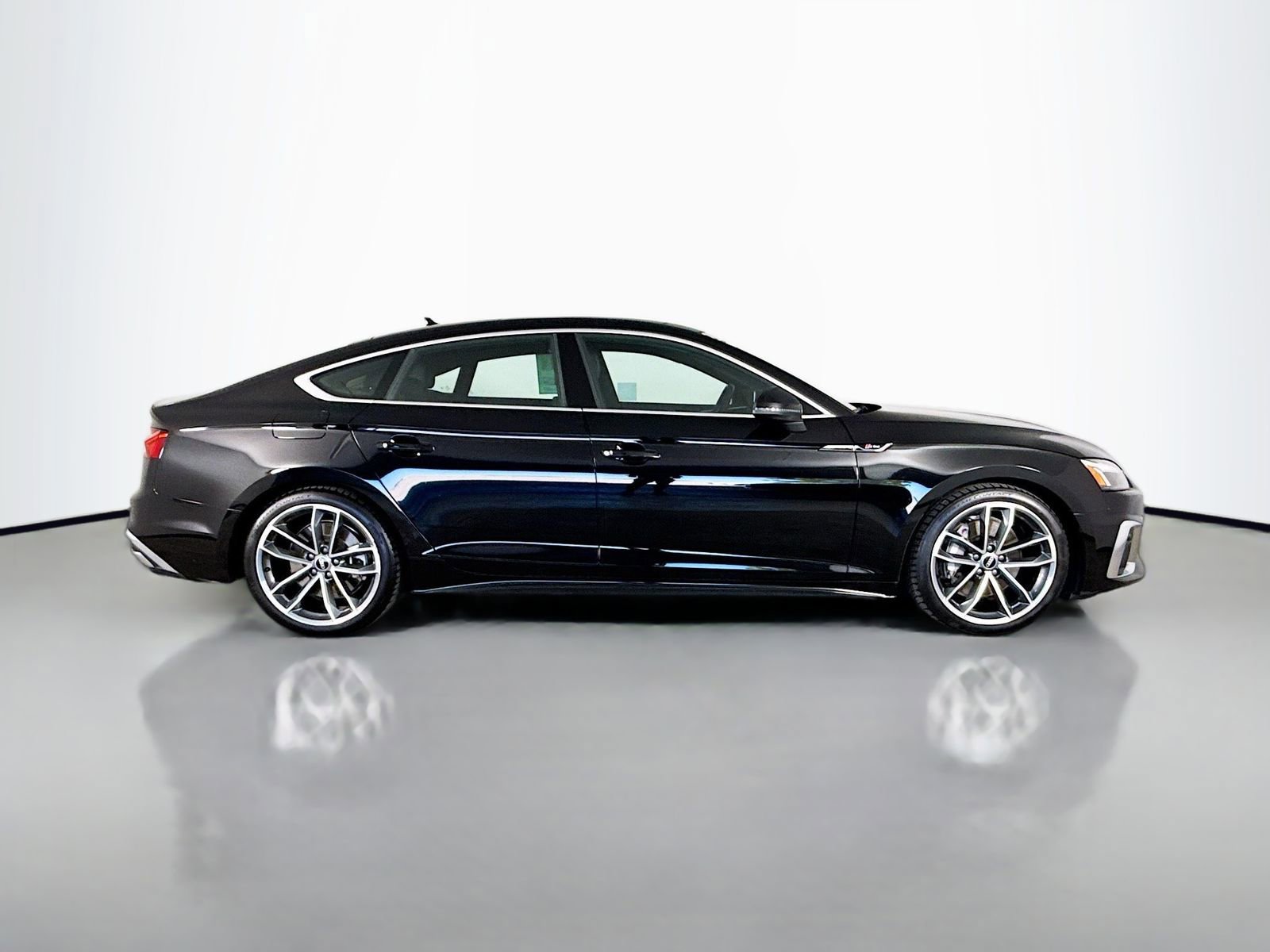 Certified 2023 Audi A5 2.0T Premium Plus w/ Premium Plus image 8