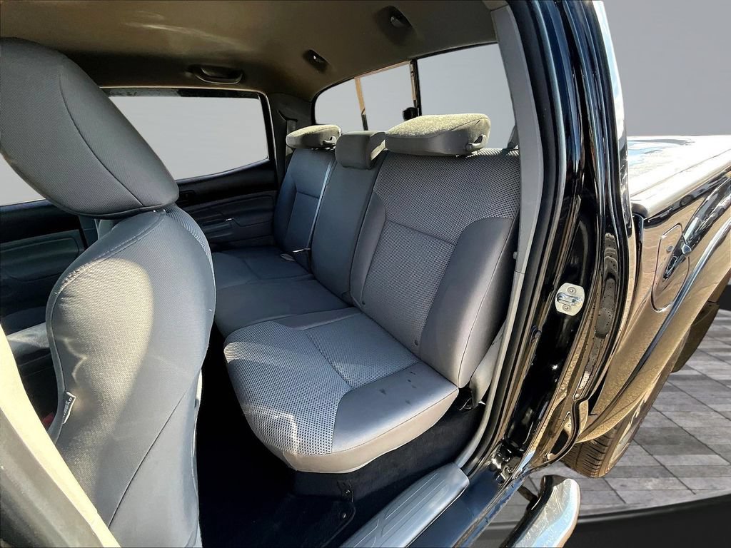 Used 2012 Toyota Tacoma 4x4 Double Cab w/ TRD Sport Upgrade Pkg image 25