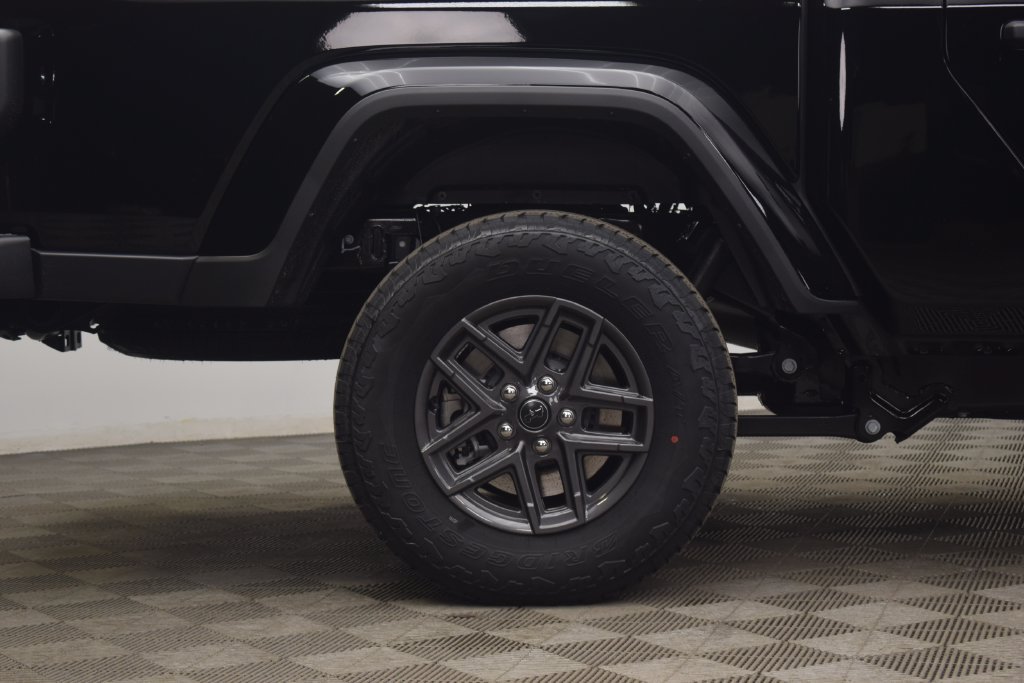 New 2026 Jeep Gladiator Sport AWD/4WD image 8