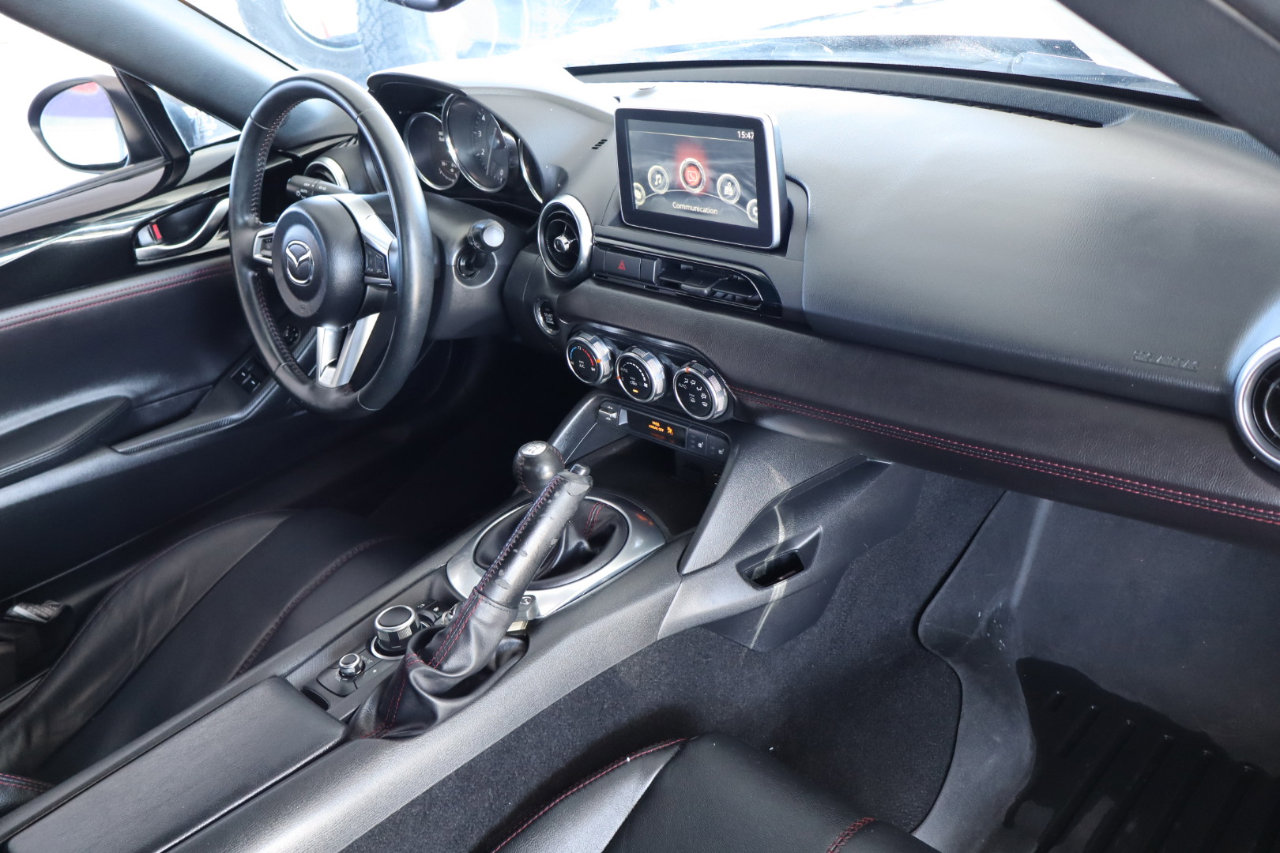 Used 2017 MAZDA MX-5 Miata RF Grand Touring image 37
