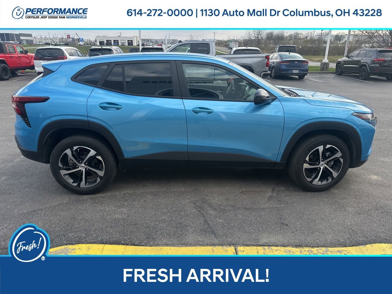 Used 2025 Chevrolet Trax RS w/ Driver Confidence Package image 3