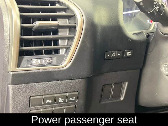 Used 2016 Lexus NX 200t FWD image 16