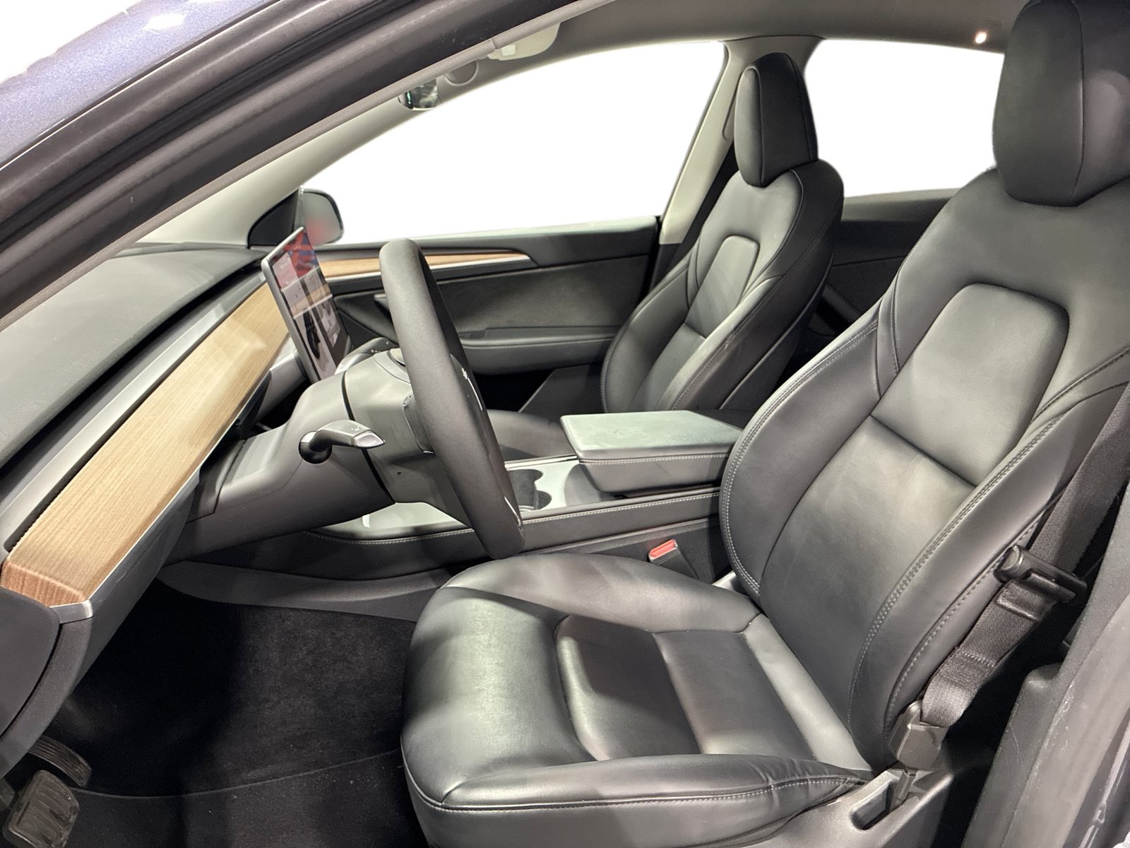 Certified 2023 Tesla Model Y Long Range AWD/4WD image 9