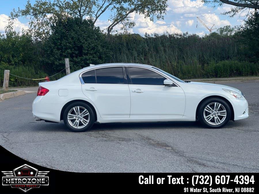 Used 2013 INFINITI G37 Journey w/ Premium Pkg RWD image 9