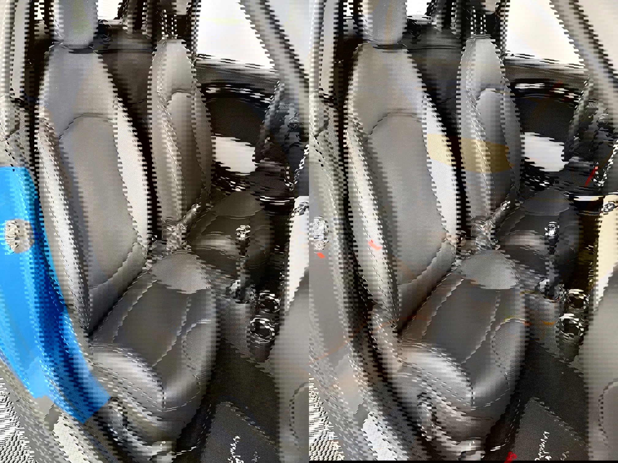 Used 2013 MINI Cooper Roadster S FWD image 27