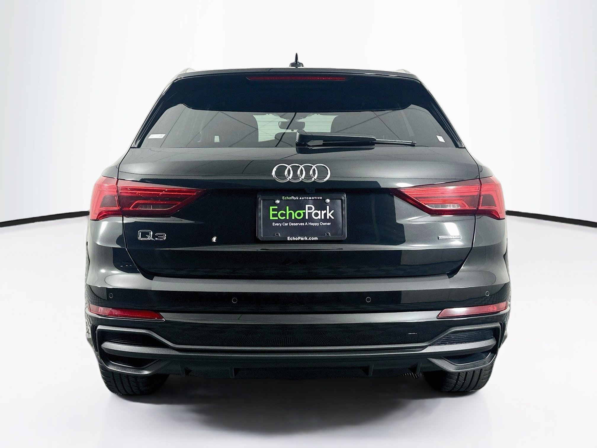 Used 2025 Audi Q3 2.0T Premium AWD/4WD image 7