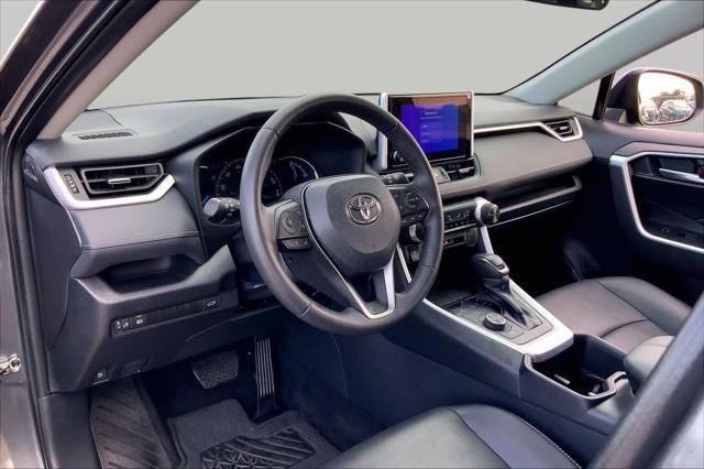 Certified 2024 Toyota RAV4 XLE Premium AWD/4WD image 16