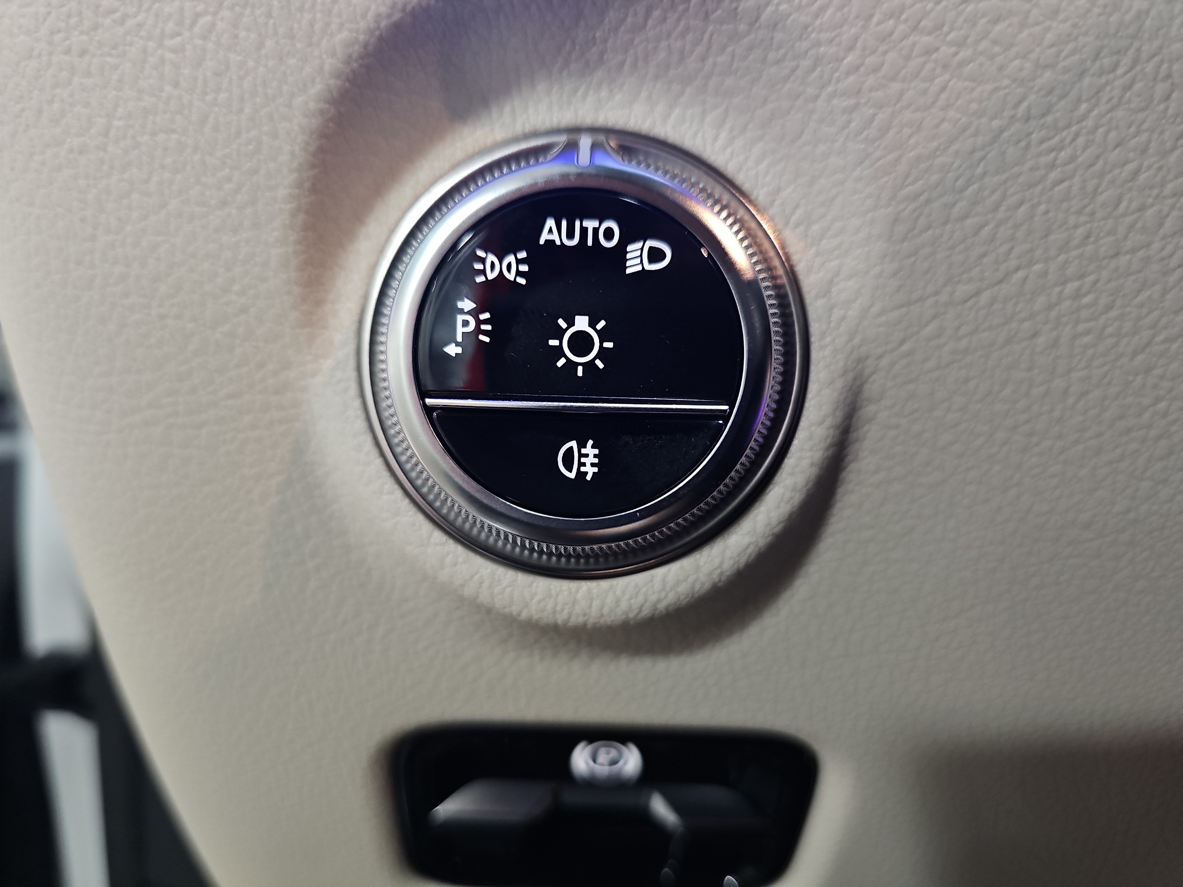 New 2026 Mercedes-Benz C 300 Sedan image 27