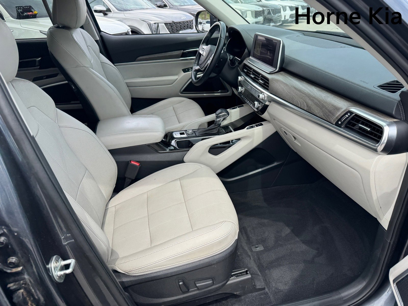 Used 2020 Kia Telluride EX w/ EX Premium Package FWD image 26