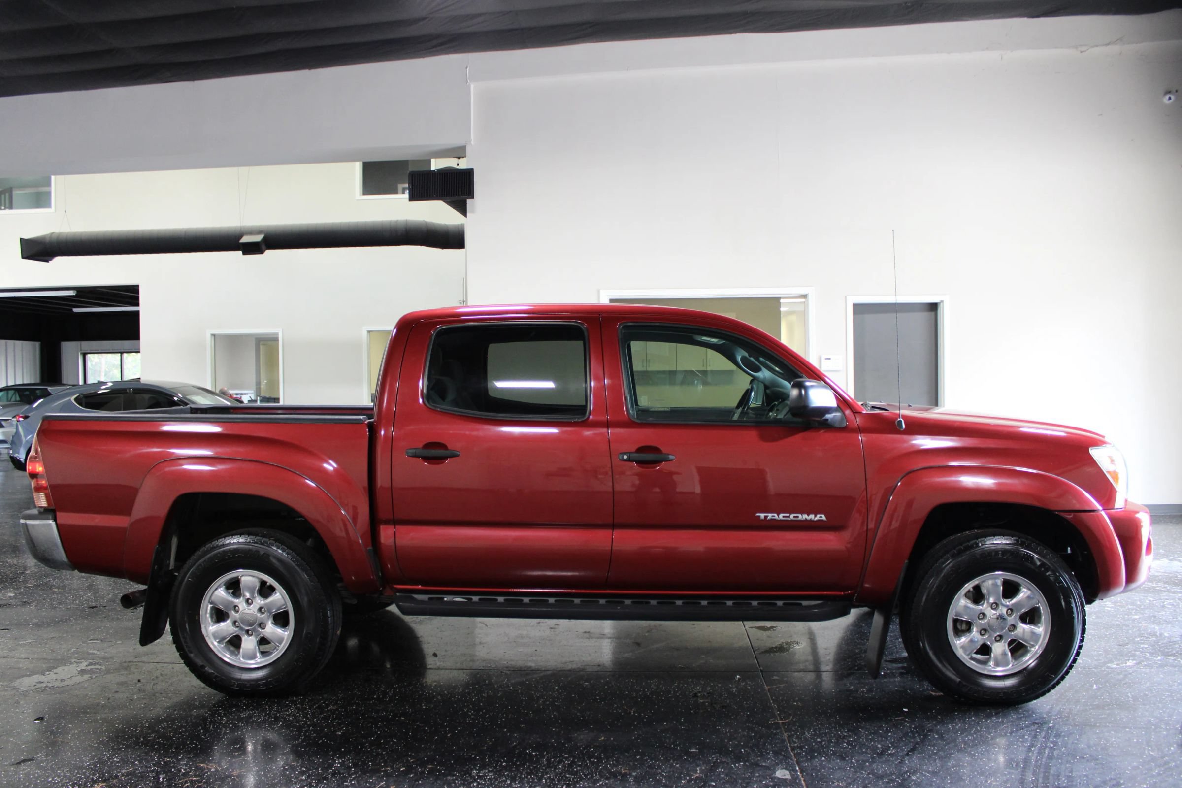 Used 2008 Toyota Tacoma PreRunner RWD image 2