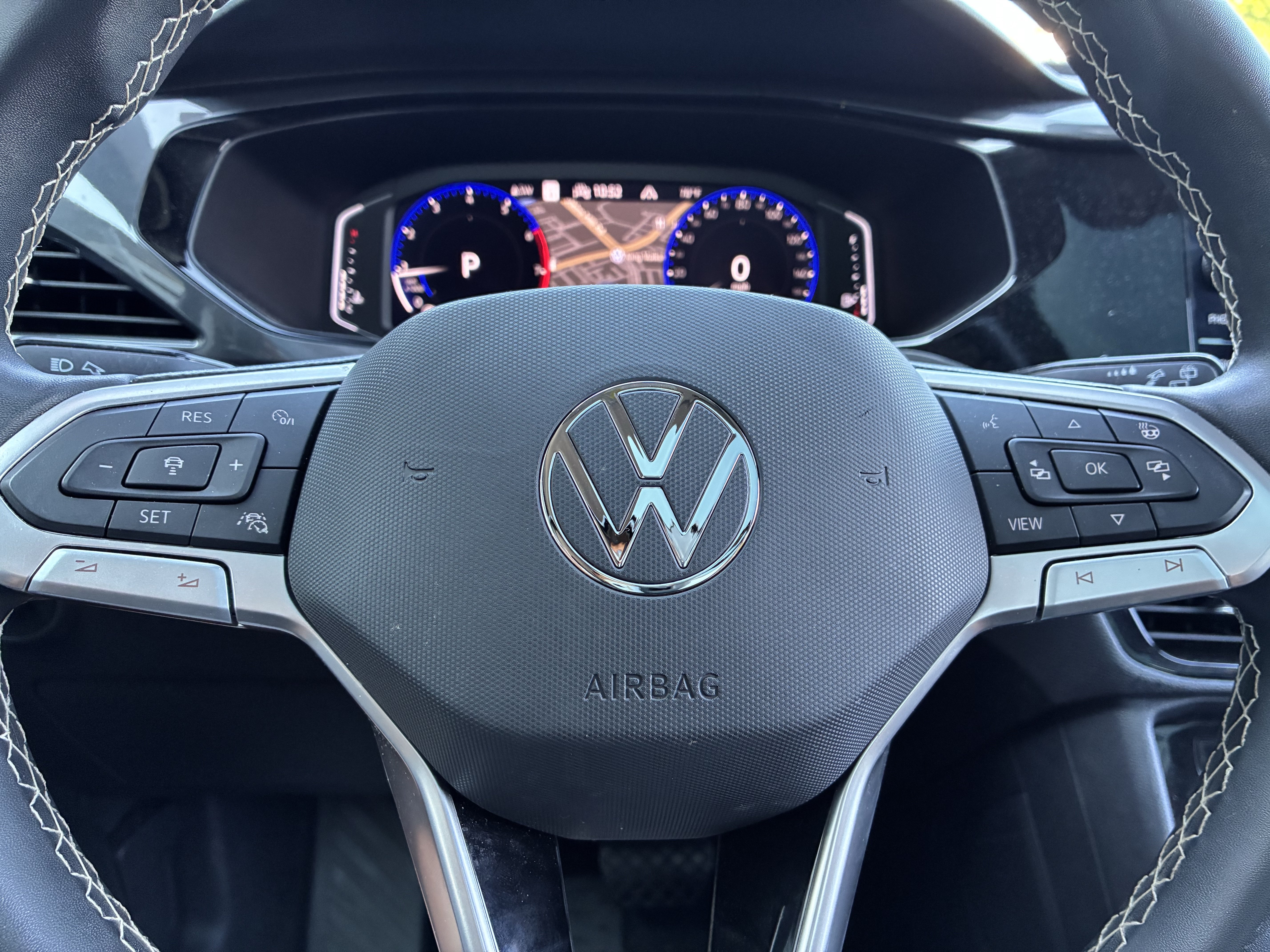 Certified 2023 Volkswagen Taos SEL AWD/4WD image 31