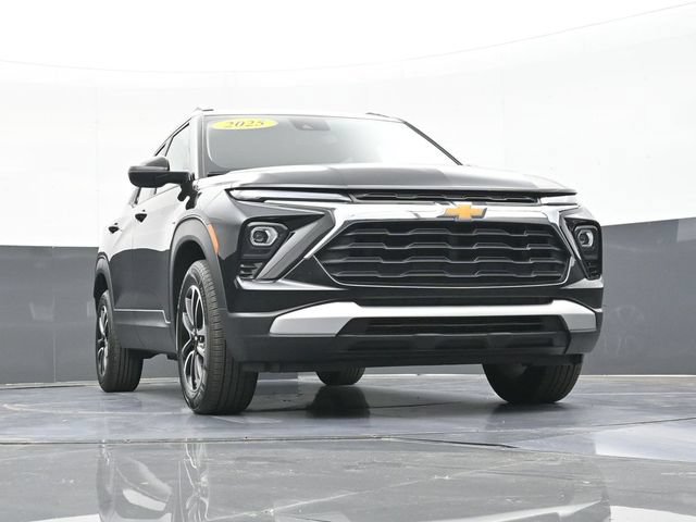 Used 2025 Chevrolet TrailBlazer LT AWD/4WD image 51