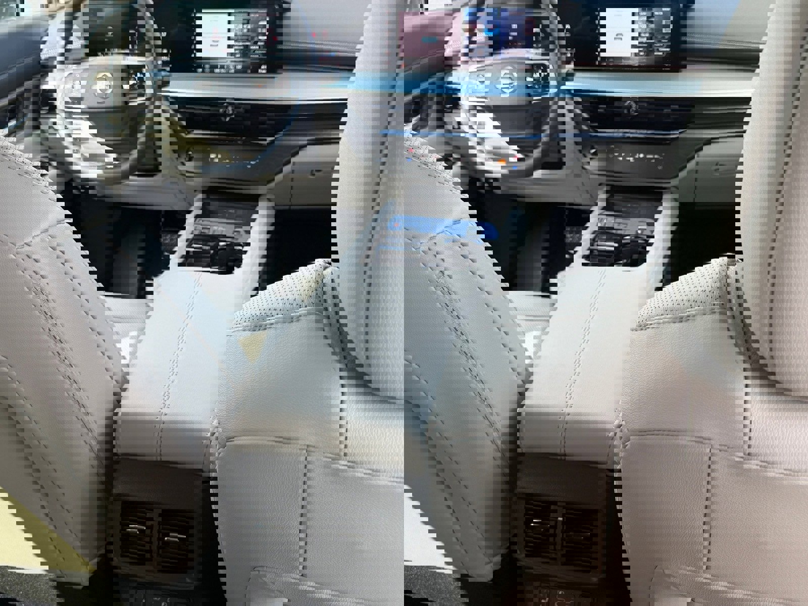 New 2026 Nissan Murano SL image 24