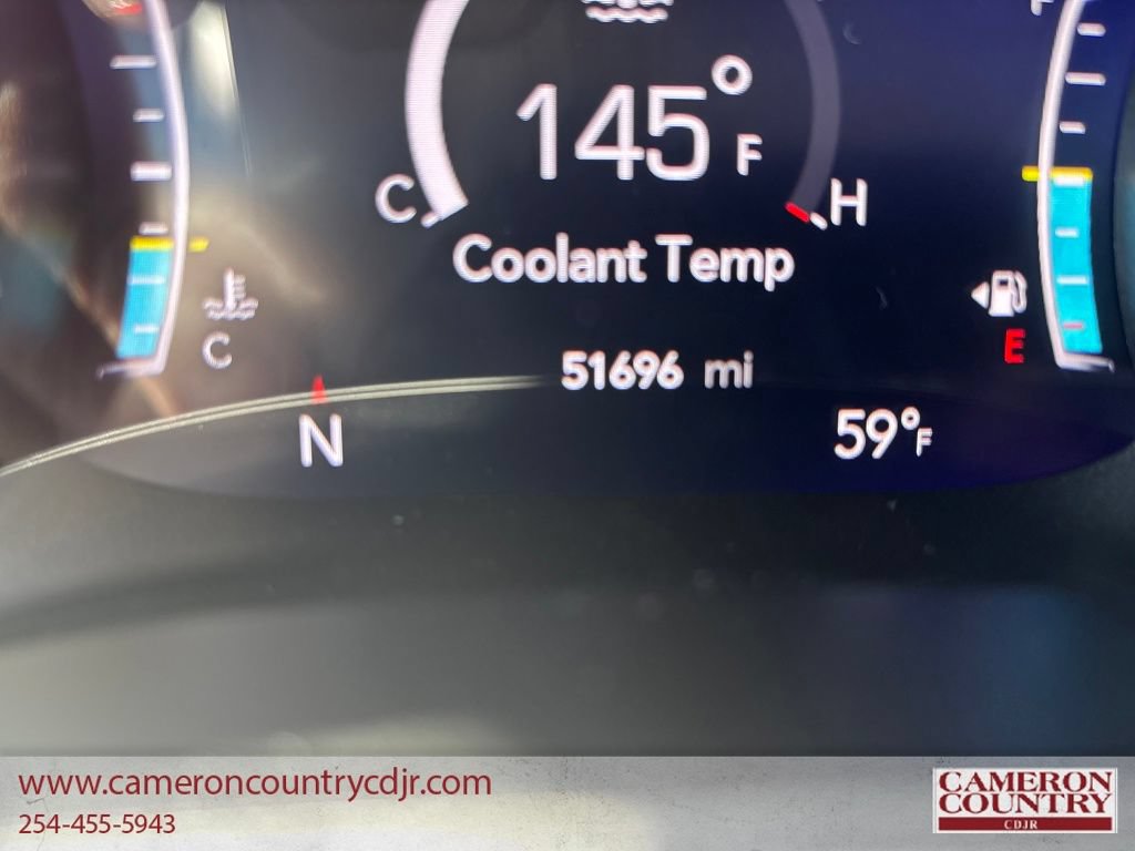 Used 2023 Chrysler Pacifica Touring-L FWD image 16