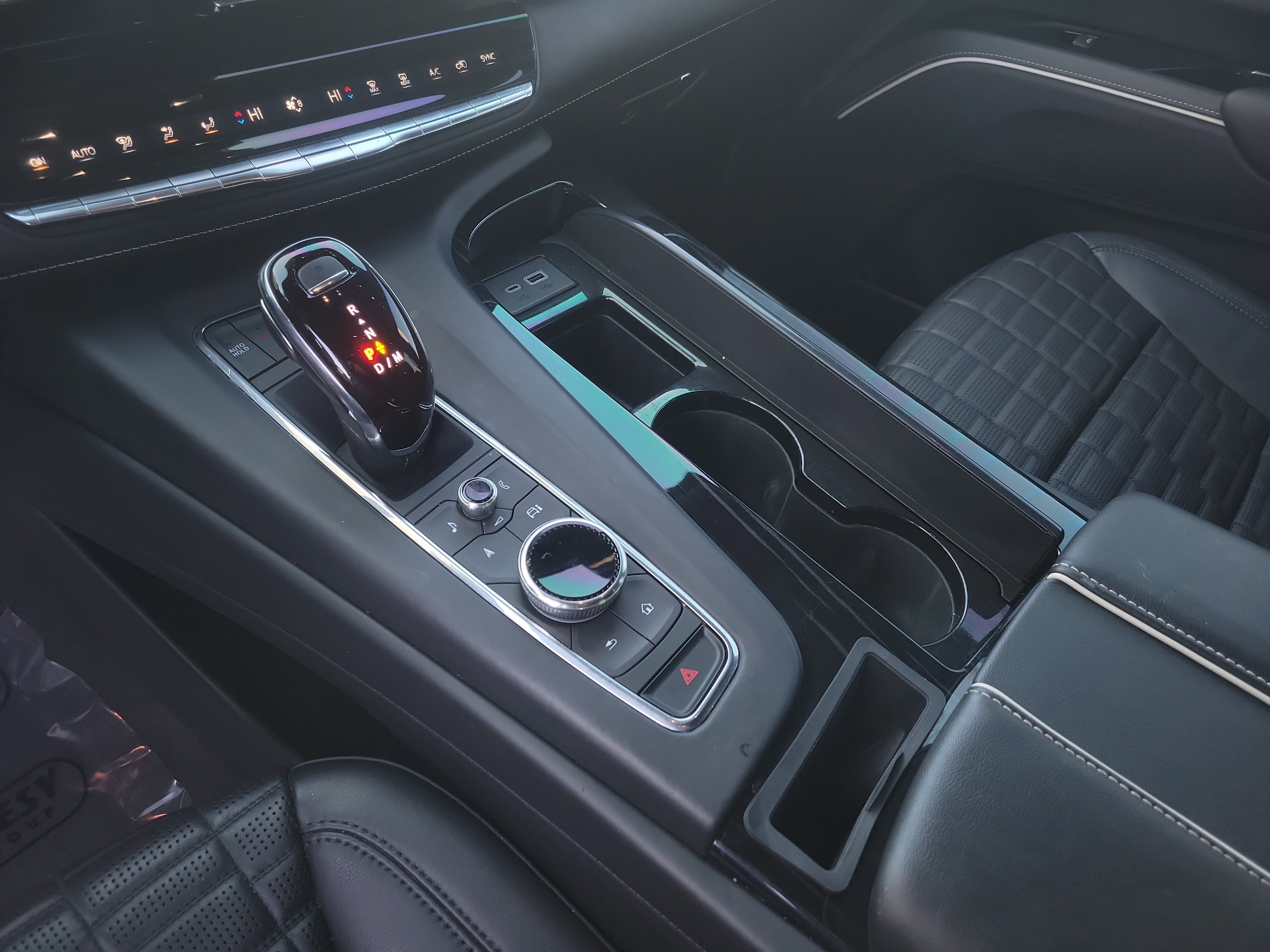 Used 2023 Cadillac Escalade V image 21