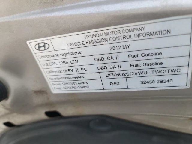 Used 2012 Hyundai Accent GLS FWD image 27