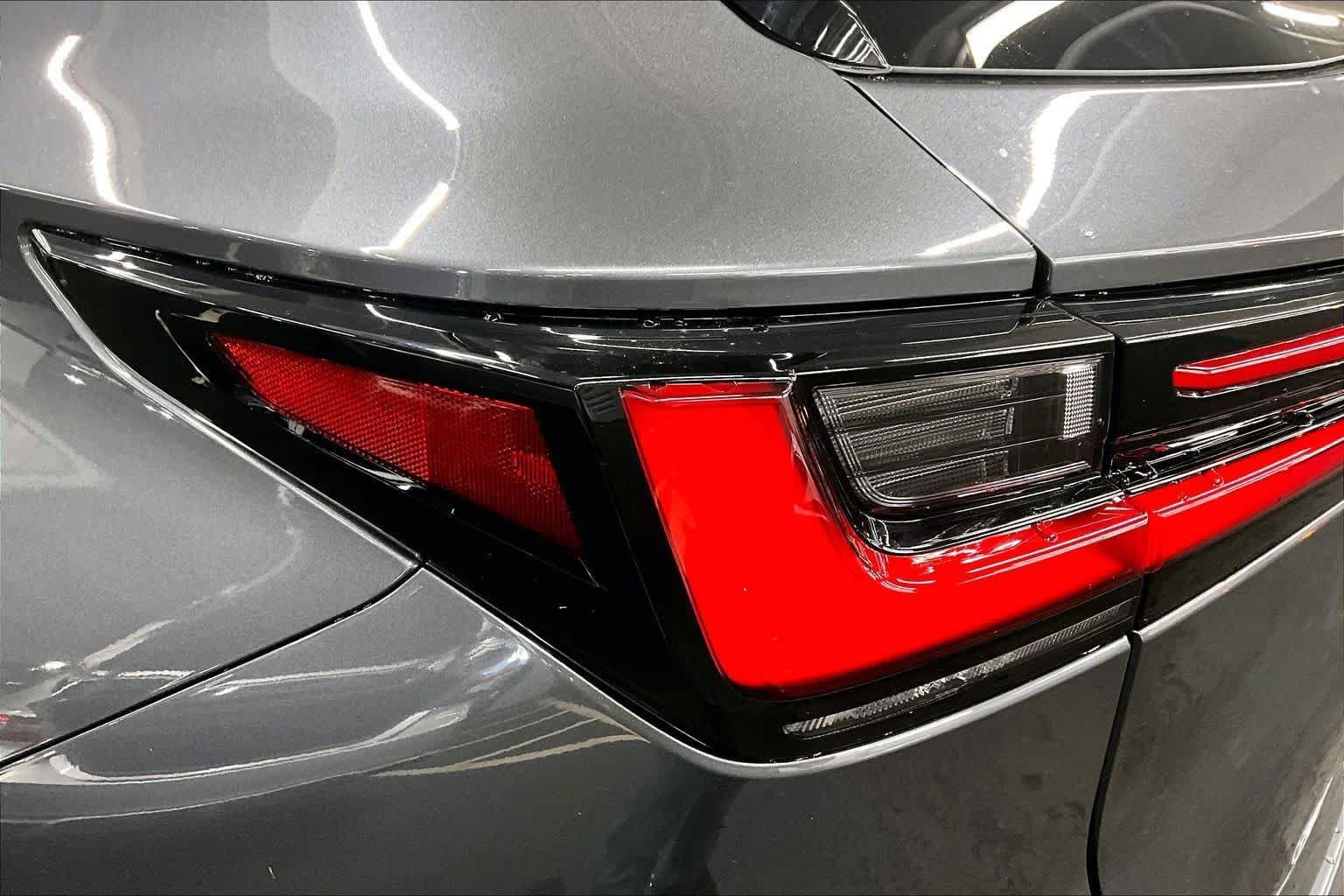 Used 2026 Lexus NX 350h AWD w/ Accessory Package (2T) image 29