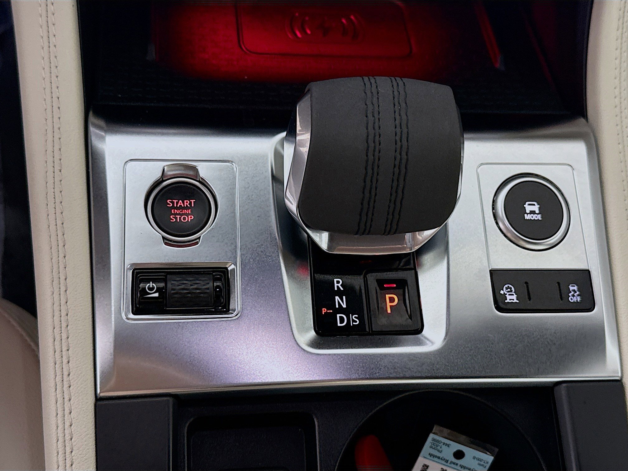 Used 2024 Jaguar F-PACE R-Dynamic S image 20