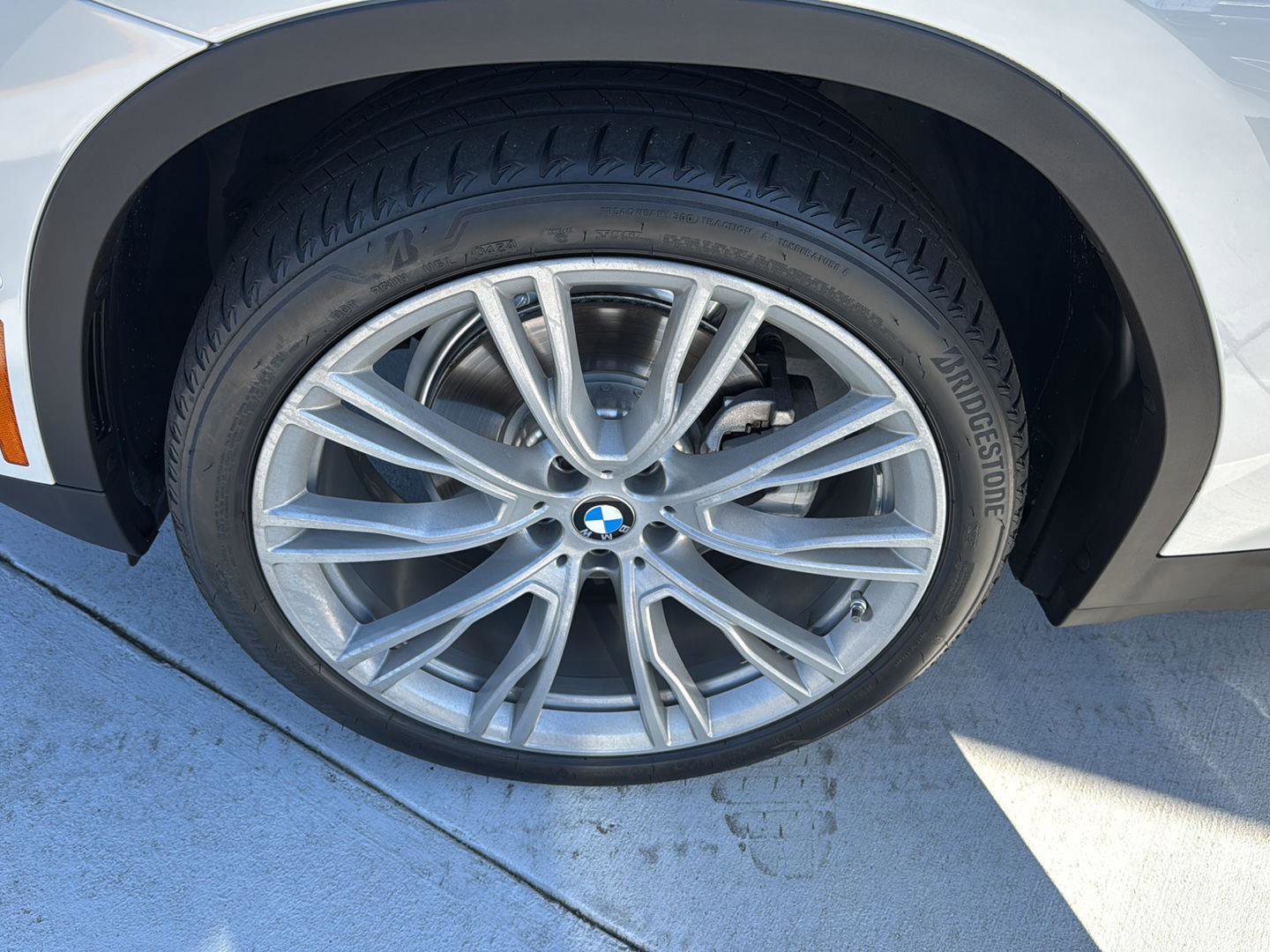 Certified 2024 BMW X4 xDrive30i w/ Premium Package image 32