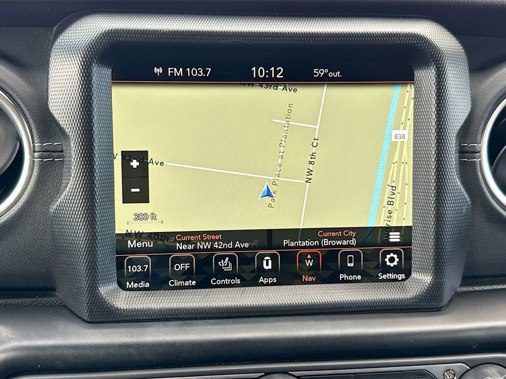 Used 2022 Jeep Wrangler Unlimited Sahara w/ Cold Weather Group image 14