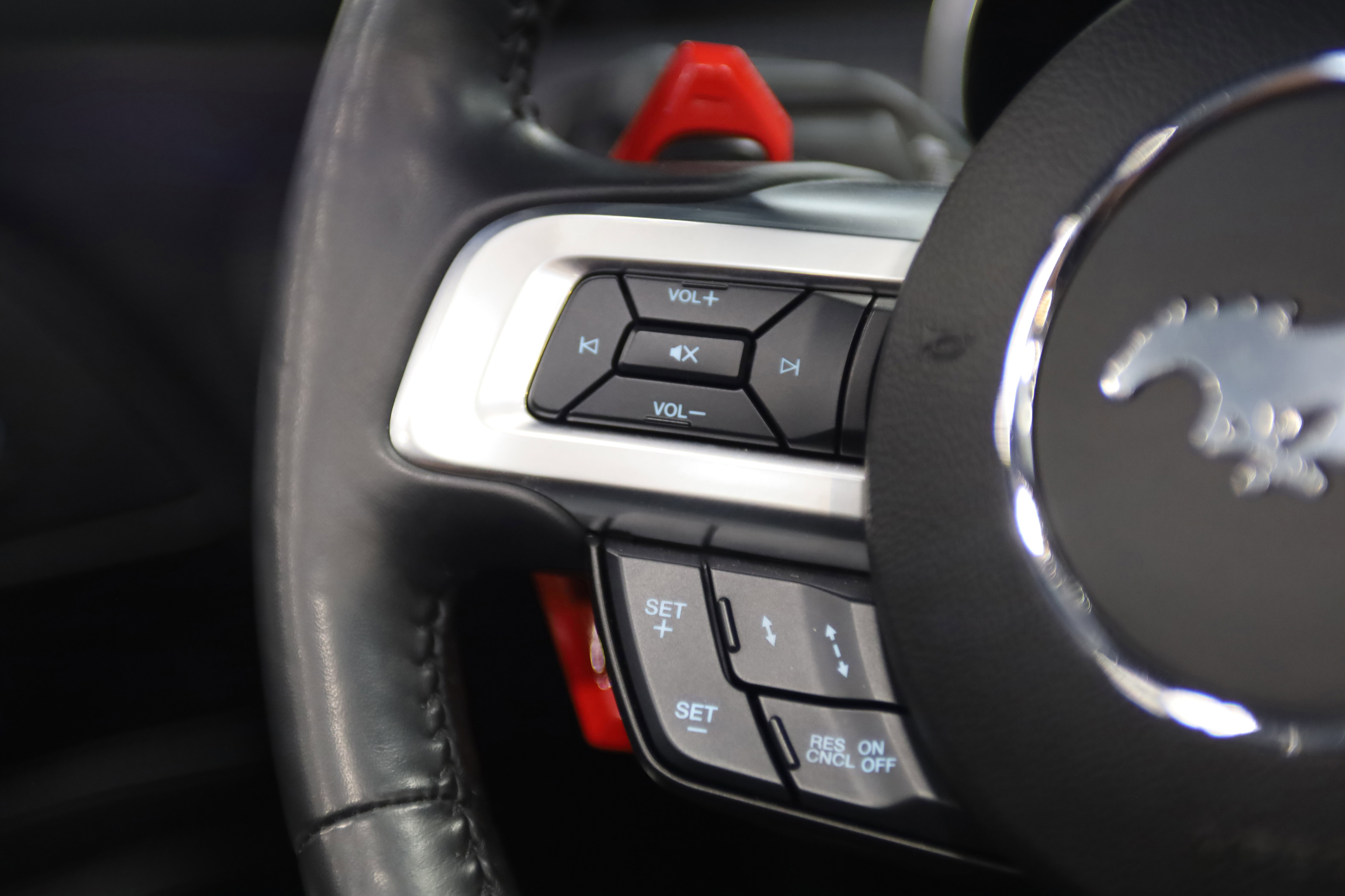 Used 2021 Ford Mustang GT Premium w/ GT Performance Package RWD image 21