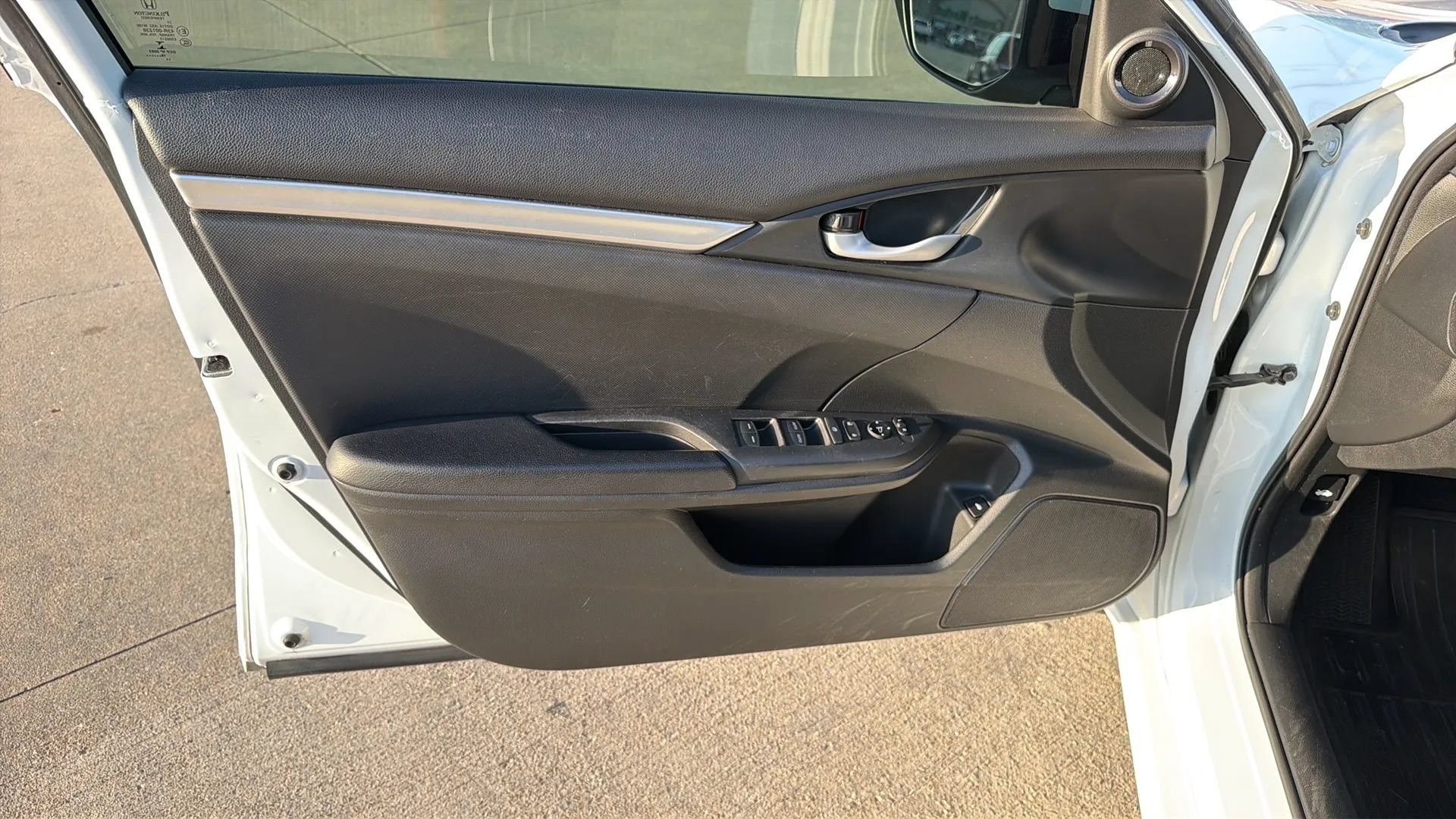 Used 2019 Honda Civic Sport image 81