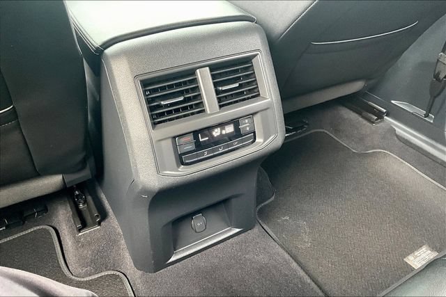 Used 2023 Volkswagen Atlas SE AWD/4WD image 10
