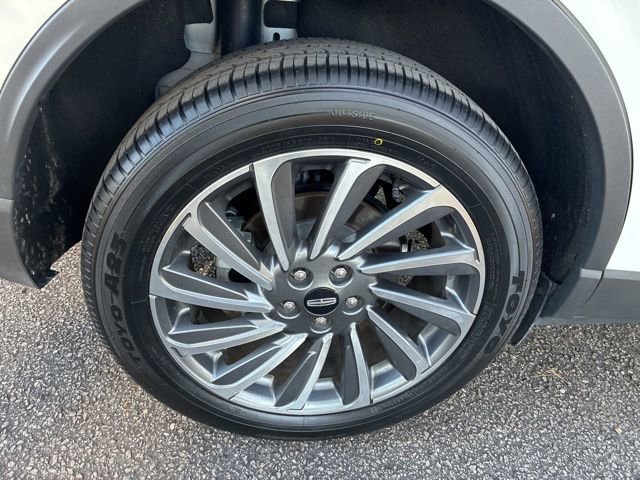 Certified 2023 Lincoln Corsair Reserve image 15